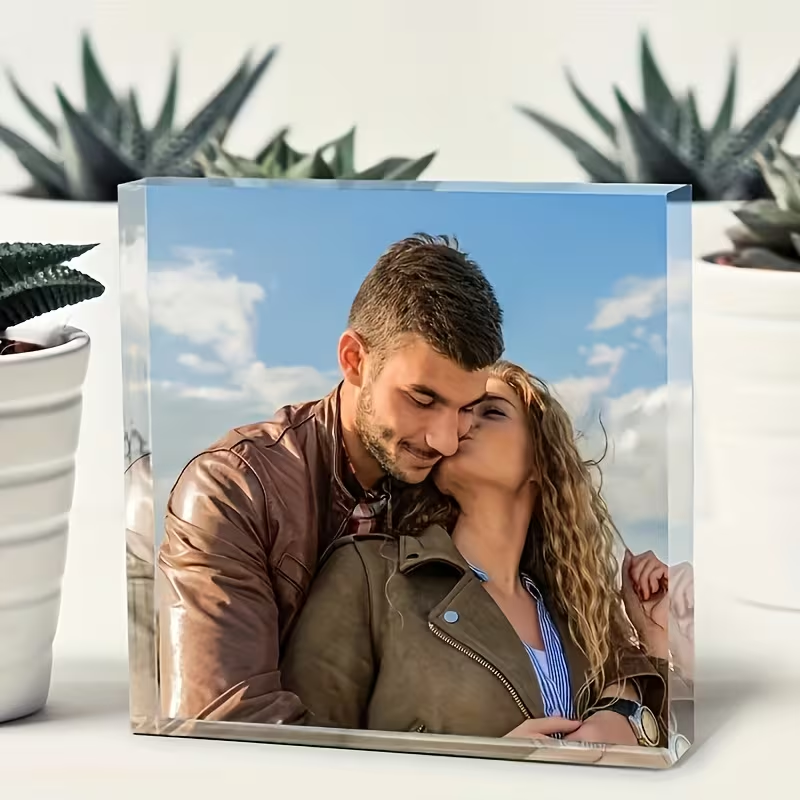 A custom acrylic desktop decor - Photo Acrylic Block のレビューと価格