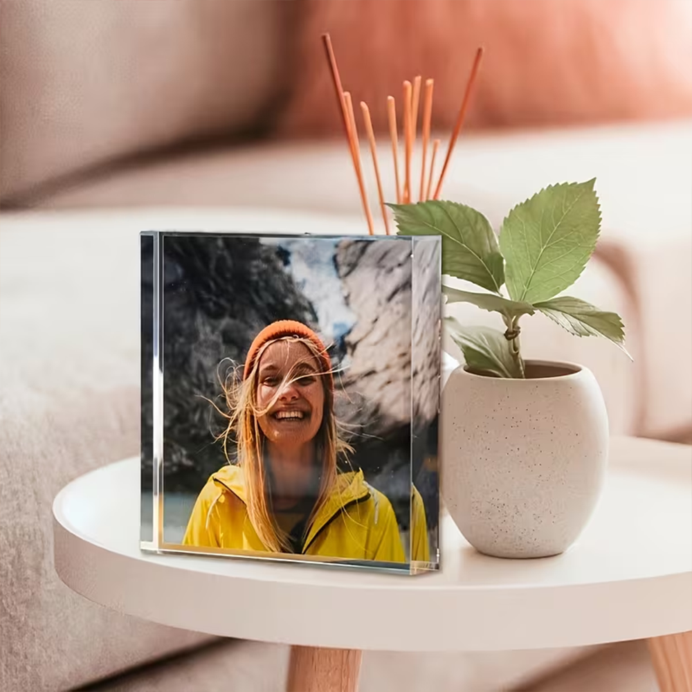 A custom acrylic desktop decor - Photo Acrylic Block のレビューと価格